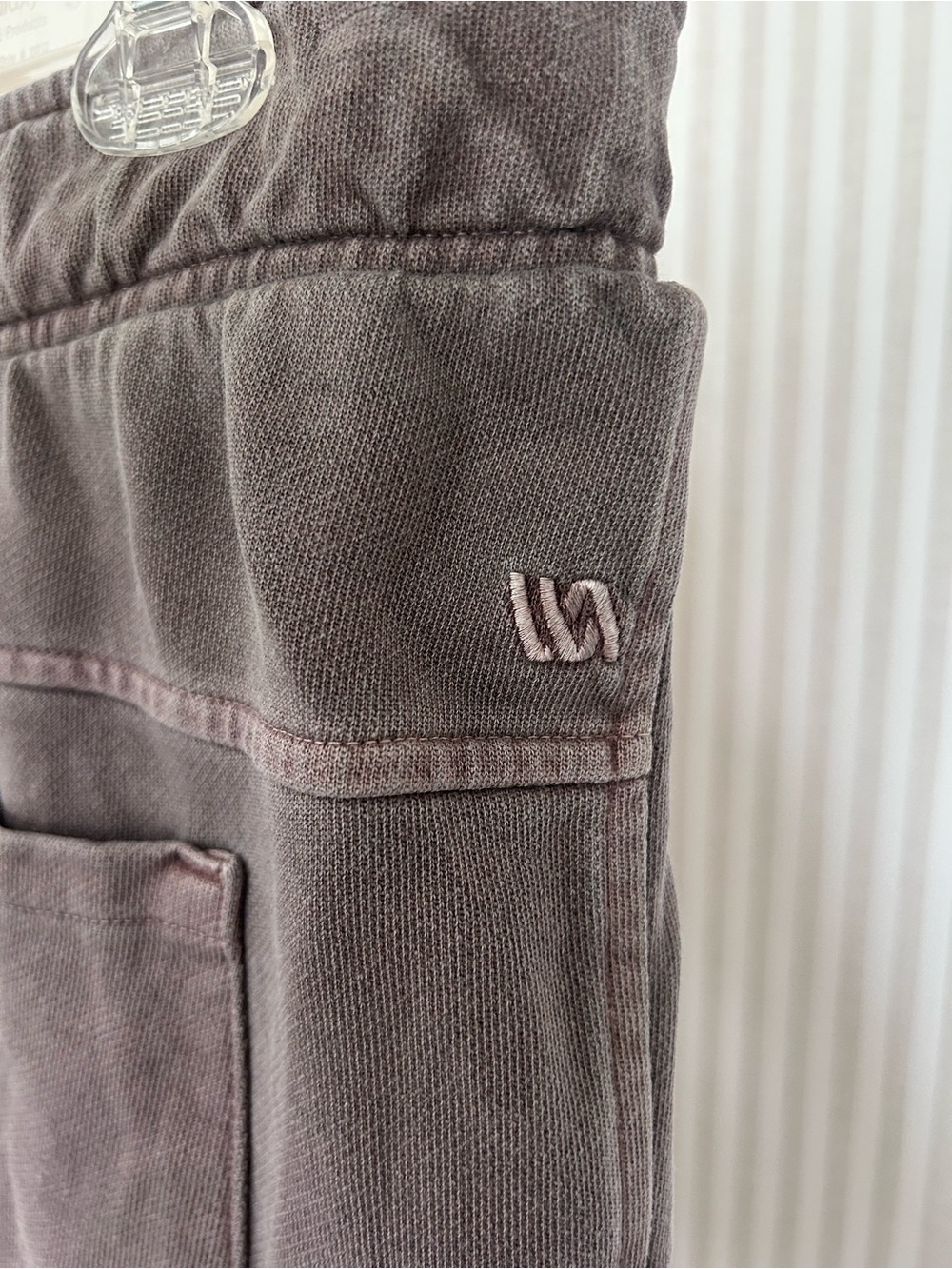 VRST Men's Washed Twill Terry Jogger Pants Size Medium Organic Mushroom - Picture 7 of 9